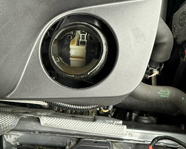 Серый БМВ Х3, объемом двигателя 2.01 л и пробегом 196 тыс. км за 14999 $, фото 58 на Automoto.ua