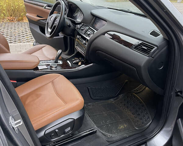 Серый БМВ Х3, объемом двигателя 2 л и пробегом 175 тыс. км за 14999 $, фото 22 на Automoto.ua