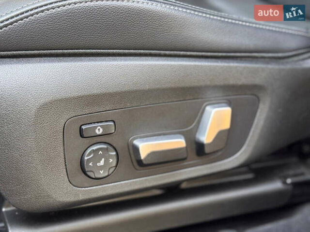 Сірий БМВ Х3, об'ємом двигуна 2 л та пробігом 164 тис. км за 25900 $, фото 74 на Automoto.ua