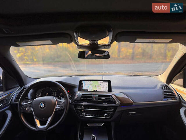 Сірий БМВ Х3, об'ємом двигуна 2 л та пробігом 164 тис. км за 25900 $, фото 40 на Automoto.ua