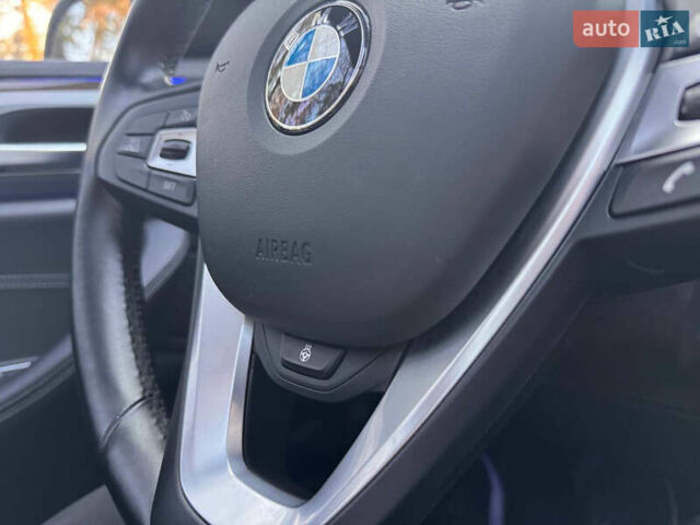 Сірий БМВ Х3, об'ємом двигуна 2 л та пробігом 164 тис. км за 25900 $, фото 102 на Automoto.ua