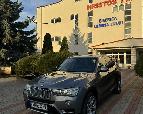 Серый БМВ Х3, объемом двигателя 2 л и пробегом 170 тыс. км за 18500 $, фото 6 на Automoto.ua