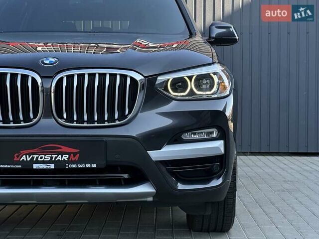 Серый БМВ Х3, объемом двигателя 2 л и пробегом 164 тыс. км за 26900 $, фото 2 на Automoto.ua