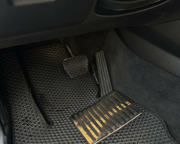 Серый БМВ Х3, объемом двигателя 2 л и пробегом 170 тыс. км за 18500 $, фото 50 на Automoto.ua