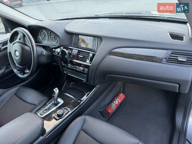 Серый БМВ Х3, объемом двигателя 2 л и пробегом 107 тыс. км за 23000 $, фото 14 на Automoto.ua