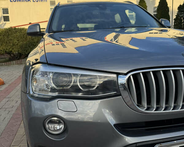 Серый БМВ Х3, объемом двигателя 2 л и пробегом 170 тыс. км за 18500 $, фото 68 на Automoto.ua