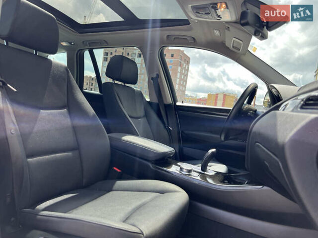 Серый БМВ Х3, объемом двигателя 2 л и пробегом 185 тыс. км за 15500 $, фото 14 на Automoto.ua