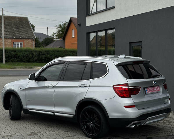 Сірий БМВ Х3, об'ємом двигуна 2 л та пробігом 160 тис. км за 16900 $, фото 1 на Automoto.ua