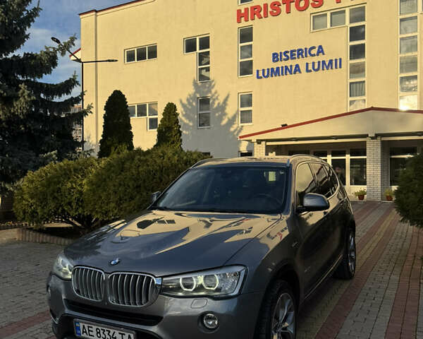 Серый БМВ Х3, объемом двигателя 2 л и пробегом 170 тыс. км за 18500 $, фото 3 на Automoto.ua