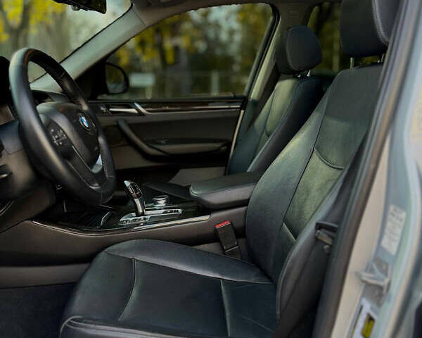 Сірий БМВ Х3, об'ємом двигуна 2 л та пробігом 186 тис. км за 13899 $, фото 10 на Automoto.ua