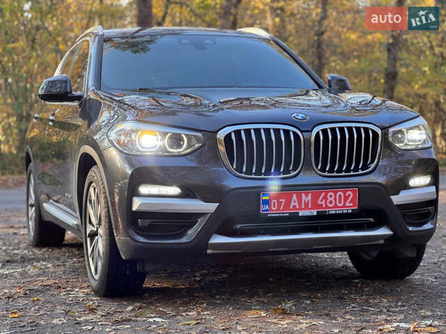 Сірий БМВ Х3, об'ємом двигуна 2 л та пробігом 164 тис. км за 25900 $, фото 24 на Automoto.ua