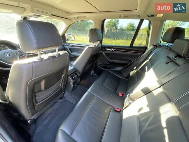 Сірий БМВ Х3, об'ємом двигуна 2 л та пробігом 194 тис. км за 13800 $, фото 11 на Automoto.ua