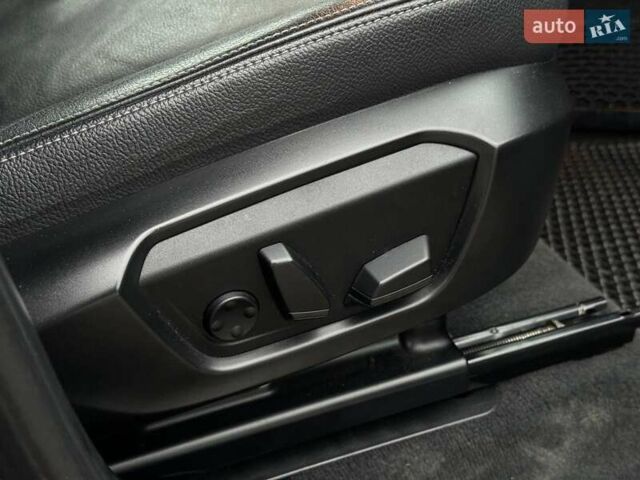 Сірий БМВ Х3, об'ємом двигуна 2 л та пробігом 170 тис. км за 18990 $, фото 28 на Automoto.ua