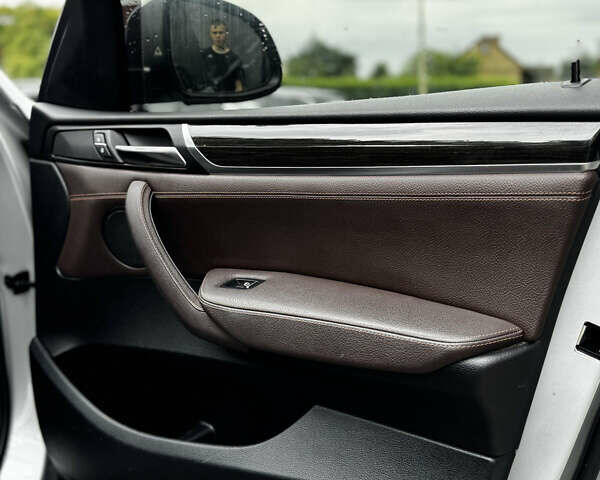 Сірий БМВ Х3, об'ємом двигуна 2 л та пробігом 160 тис. км за 16900 $, фото 11 на Automoto.ua