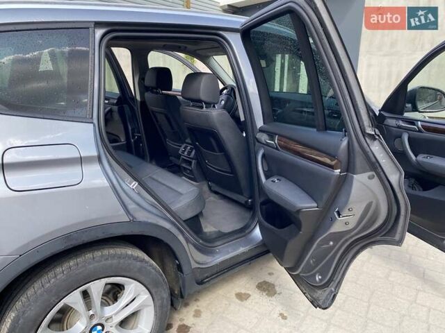 Серый БМВ Х3, объемом двигателя 3 л и пробегом 86 тыс. км за 28500 $, фото 12 на Automoto.ua