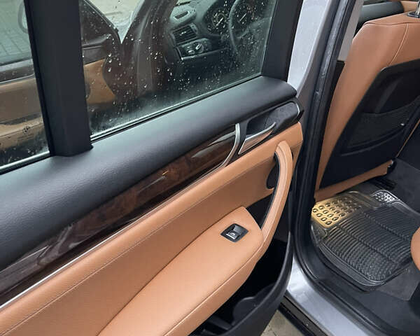 Серый БМВ Х3, объемом двигателя 2 л и пробегом 175 тыс. км за 14999 $, фото 15 на Automoto.ua