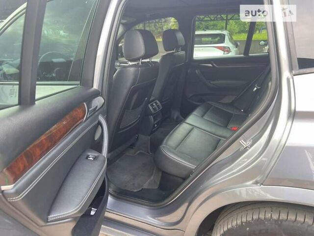 Сірий БМВ Х3, об'ємом двигуна 2 л та пробігом 98 тис. км за 17500 $, фото 10 на Automoto.ua