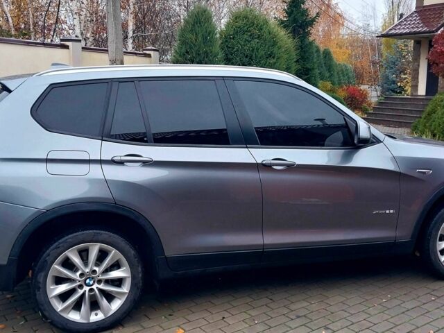 Серый БМВ Х3, объемом двигателя 2 л и пробегом 103 тыс. км за 16590 $, фото 6 на Automoto.ua