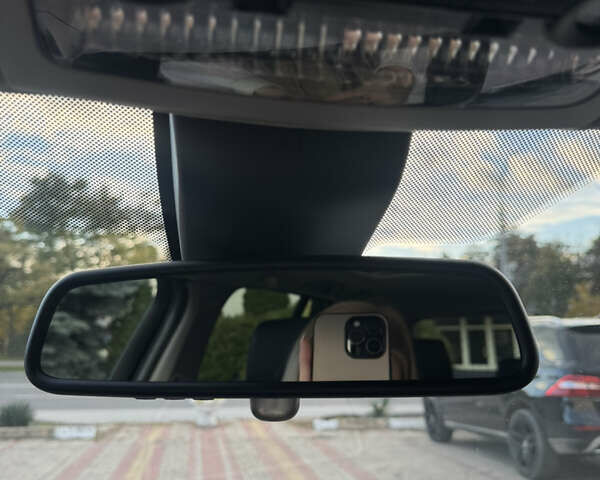 Серый БМВ Х3, объемом двигателя 2 л и пробегом 170 тыс. км за 18500 $, фото 40 на Automoto.ua