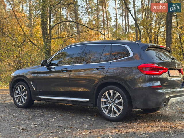 Сірий БМВ Х3, об'ємом двигуна 2 л та пробігом 164 тис. км за 25900 $, фото 8 на Automoto.ua