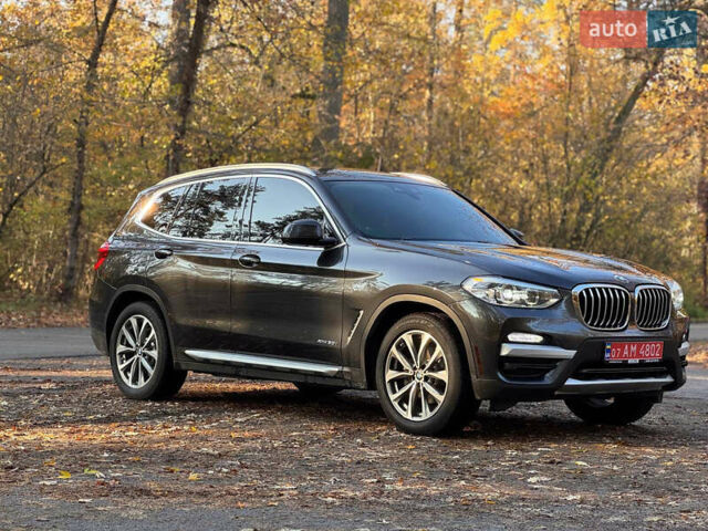 Сірий БМВ Х3, об'ємом двигуна 2 л та пробігом 164 тис. км за 25900 $, фото 3 на Automoto.ua