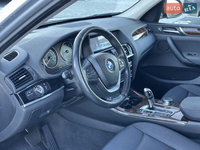 Серый БМВ Х3, объемом двигателя 2 л и пробегом 165 тыс. км за 14400 $, фото 16 на Automoto.ua