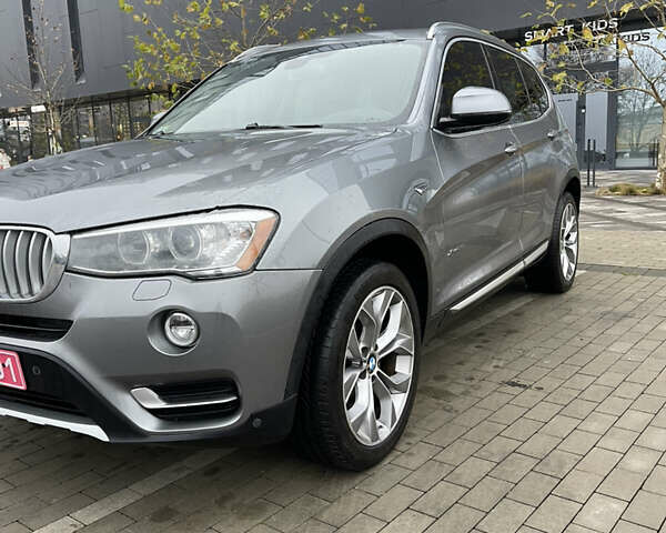 Серый БМВ Х3, объемом двигателя 2 л и пробегом 175 тыс. км за 14999 $, фото 1 на Automoto.ua