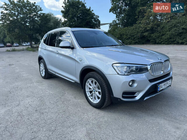 Серый БМВ Х3, объемом двигателя 2 л и пробегом 129 тыс. км за 23500 $, фото 8 на Automoto.ua