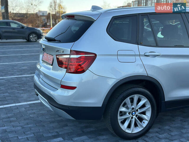 Серый БМВ Х3, объемом двигателя 2 л и пробегом 165 тыс. км за 14400 $, фото 4 на Automoto.ua