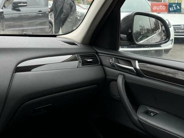 Сірий БМВ Х3, об'ємом двигуна 2 л та пробігом 170 тис. км за 18990 $, фото 38 на Automoto.ua