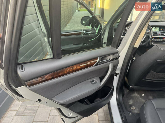 Серый БМВ Х3, объемом двигателя 2 л и пробегом 164 тыс. км за 10999 $, фото 19 на Automoto.ua