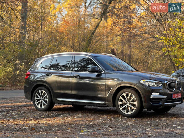 Сірий БМВ Х3, об'ємом двигуна 2 л та пробігом 164 тис. км за 25900 $, фото 4 на Automoto.ua