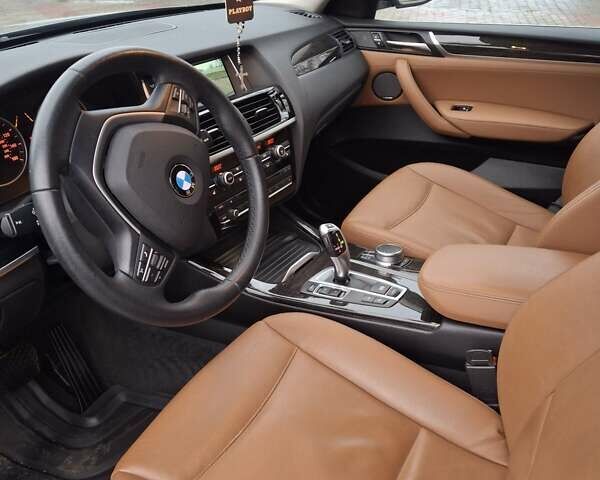 Серый БМВ Х3, объемом двигателя 2 л и пробегом 146 тыс. км за 16800 $, фото 4 на Automoto.ua