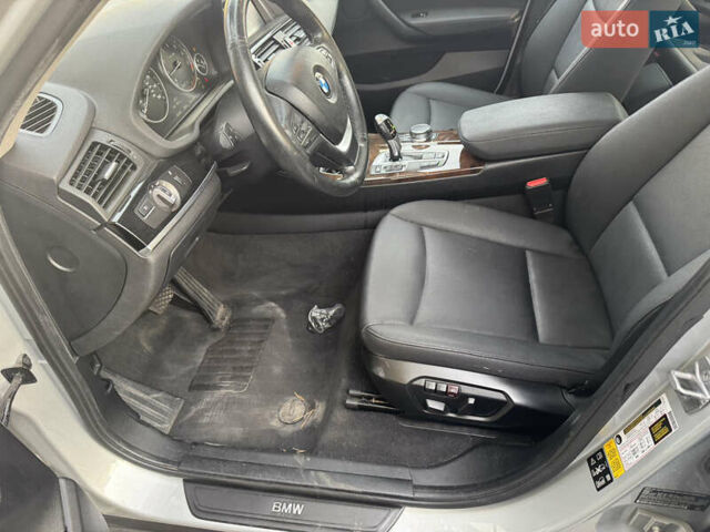 Серый БМВ Х3, объемом двигателя 2 л и пробегом 164 тыс. км за 10999 $, фото 13 на Automoto.ua