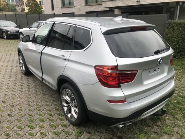 Серый БМВ Х3, объемом двигателя 3 л и пробегом 112 тыс. км за 10200 $, фото 5 на Automoto.ua