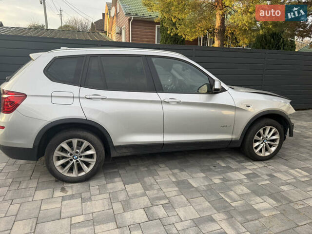 Серый БМВ Х3, объемом двигателя 2 л и пробегом 164 тыс. км за 10999 $, фото 6 на Automoto.ua