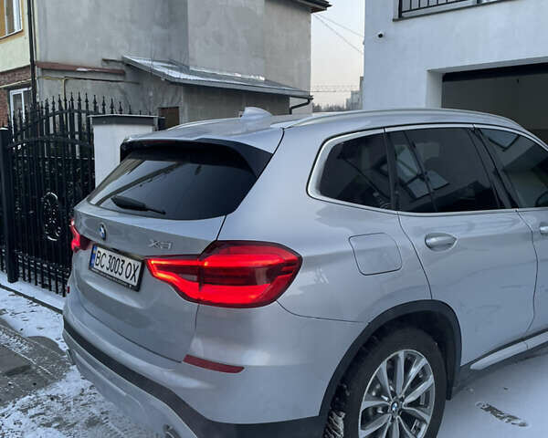 Серый БМВ Х3, объемом двигателя 2 л и пробегом 27 тыс. км за 35900 $, фото 11 на Automoto.ua