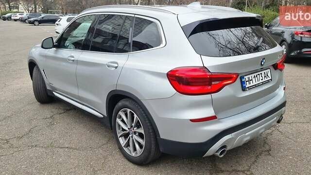 Серый БМВ Х3, объемом двигателя 2 л и пробегом 178 тыс. км за 28500 $, фото 5 на Automoto.ua