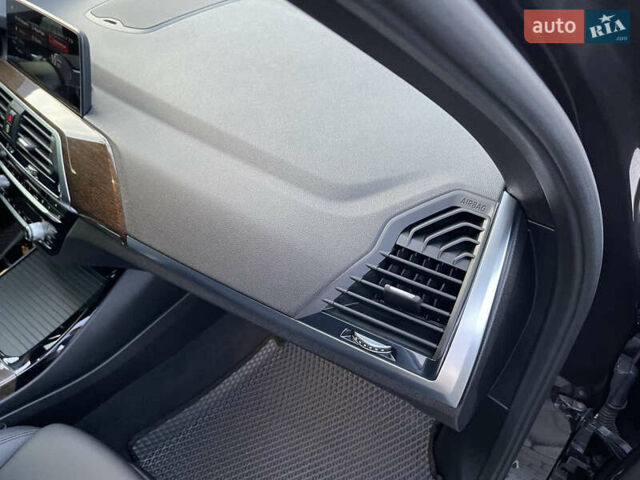 Серый БМВ Х3, объемом двигателя 2 л и пробегом 75 тыс. км за 29500 $, фото 21 на Automoto.ua
