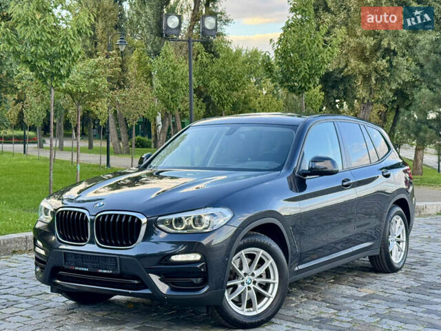 Серый БМВ Х3, объемом двигателя 2 л и пробегом 85 тыс. км за 31555 $, фото 10 на Automoto.ua