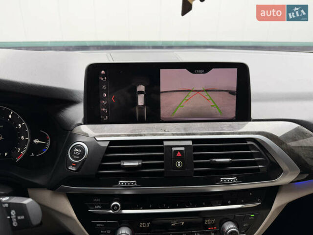 Серый БМВ Х3, объемом двигателя 2 л и пробегом 143 тыс. км за 21000 $, фото 18 на Automoto.ua