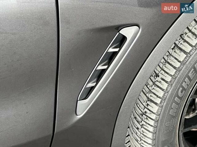Сірий БМВ Х3, об'ємом двигуна 2 л та пробігом 190 тис. км за 28700 $, фото 7 на Automoto.ua
