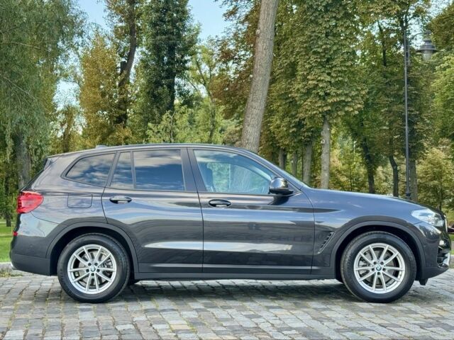 Сірий БМВ Х3, об'ємом двигуна 2 л та пробігом 85 тис. км за 30999 $, фото 4 на Automoto.ua
