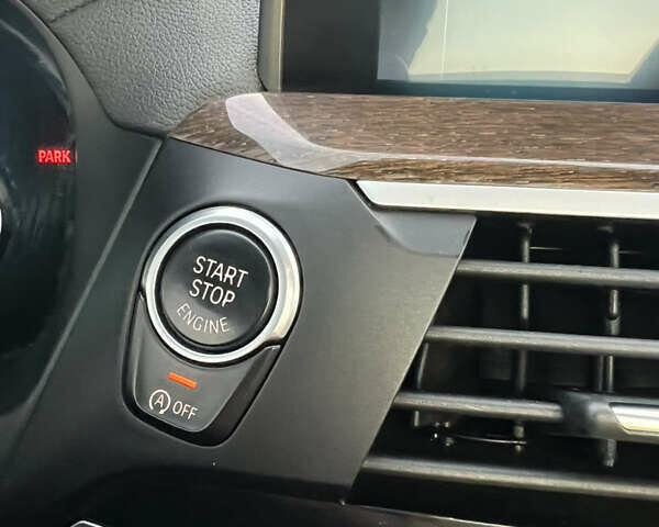 Серый БМВ Х3, объемом двигателя 3 л и пробегом 234 тыс. км за 29999 $, фото 71 на Automoto.ua