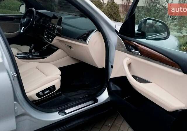 Серый БМВ Х3, объемом двигателя 2 л и пробегом 112 тыс. км за 24790 $, фото 9 на Automoto.ua