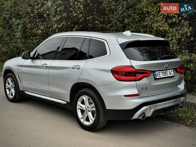 Серый БМВ Х3, объемом двигателя 2 л и пробегом 141 тыс. км за 22500 $, фото 7 на Automoto.ua