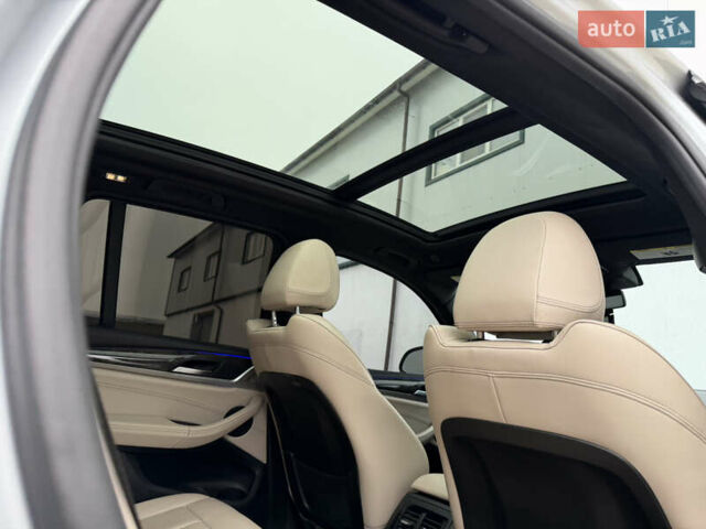 Серый БМВ Х3, объемом двигателя 2 л и пробегом 143 тыс. км за 21000 $, фото 17 на Automoto.ua