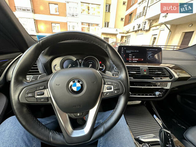 Серый БМВ Х3, объемом двигателя 2 л и пробегом 144 тыс. км за 24900 $, фото 13 на Automoto.ua