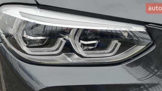 Серый БМВ Х3, объемом двигателя 2 л и пробегом 169 тыс. км за 24500 $, фото 2 на Automoto.ua