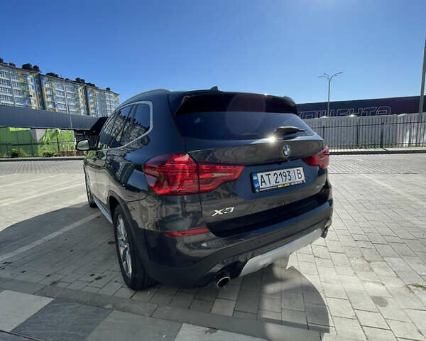Серый БМВ Х3, объемом двигателя 2 л и пробегом 109 тыс. км за 25000 $, фото 8 на Automoto.ua